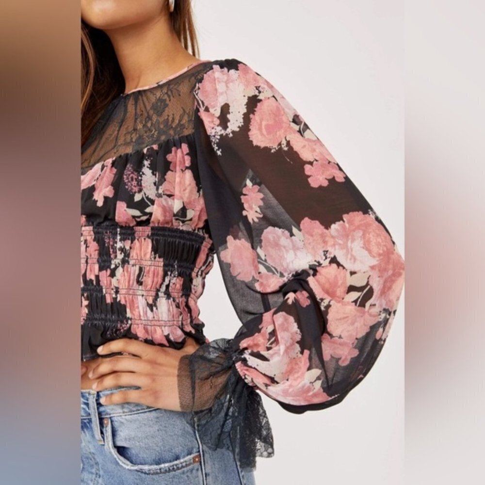 FREE PEOPLE Daphnee blouse medium black floral